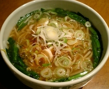 台湾好吃の台湾ラーメン。コレ、小辛じゃない?.JPG